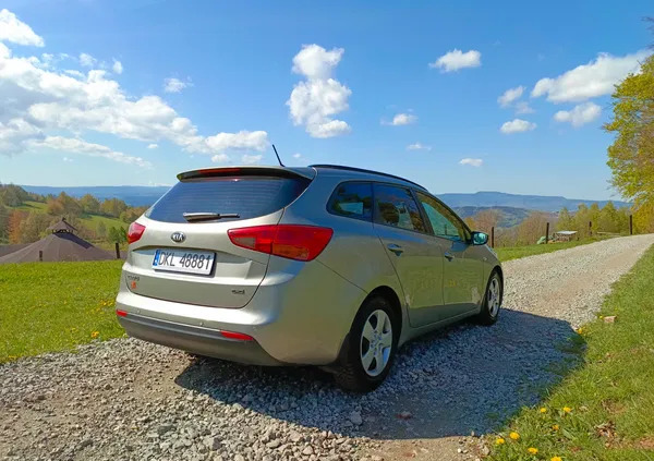 kia ceed dolnośląskie Kia Ceed cena 23900 przebieg: 239900, rok produkcji 2013 z Dolsk